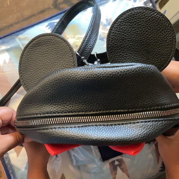 Disney’s small backpack - Picture 2 of 4